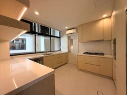 The Colonnade (D10), Condominium #539338141